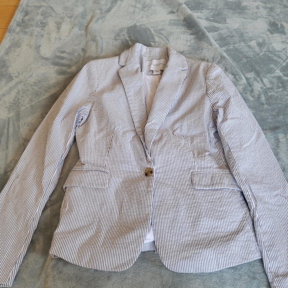 Blue and white stripe blazer